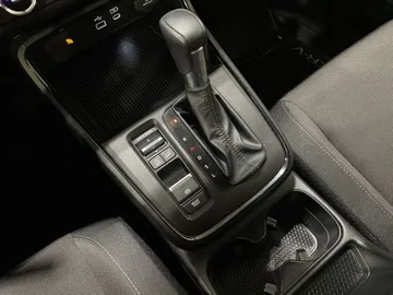 2025 Honda CR-V - image 24