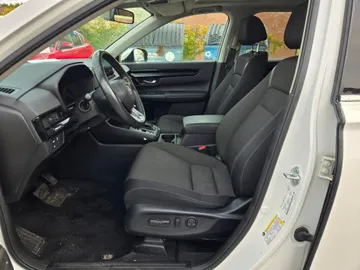 2023 Honda CR-V - image 7