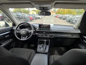 2023 Honda CR-V - image 8