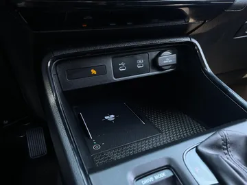 2026 Honda CR-V - image 27