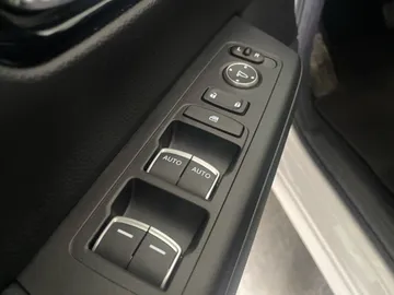 2024 Honda CR-V - image 27