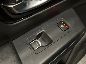 2023 Honda CR-V - image 31
