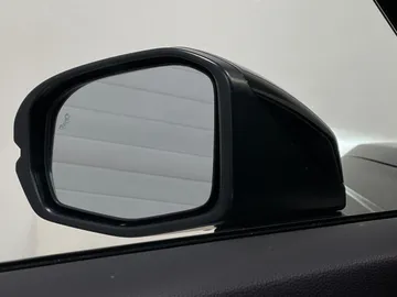 2023 Honda CR-V - image 21