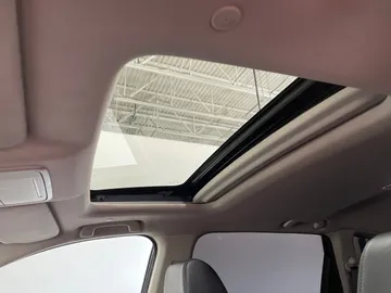 2024 Honda CR-V - image 6