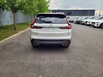 2025 Honda CR-V Hybrid - image 6