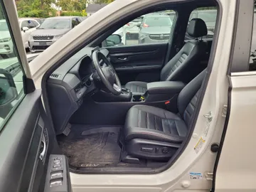 2025 Honda CR-V Hybrid - image 8
