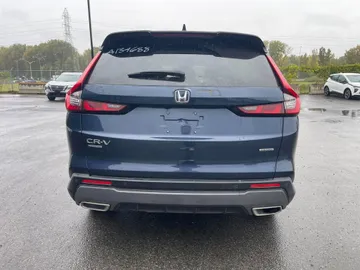 2026 Honda CR-V Hybrid - image 4