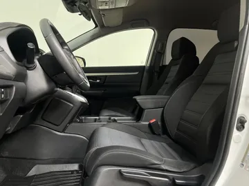 2021 Honda CR-V - image 11