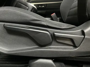 2021 Honda CR-V - image 13
