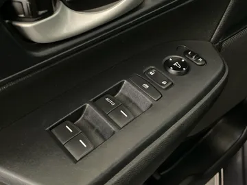 2019 Honda CR-V - image 21