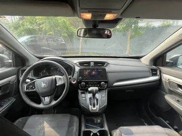 2018 Honda CR-V - image 9