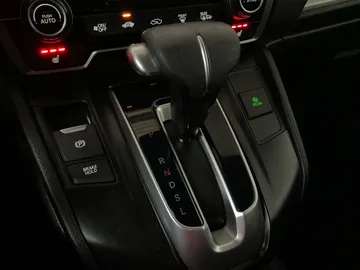 2018 Honda CR-V - image 24