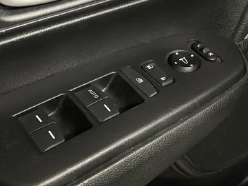 2021 Honda CR-V - image 19
