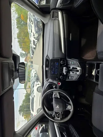 2022 Honda CR-V - image 9