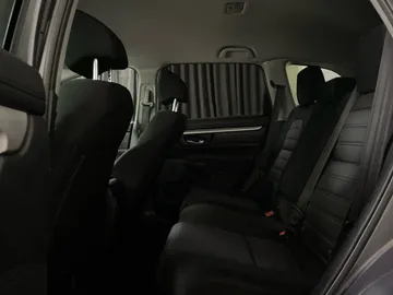2021 Honda CR-V - image 11