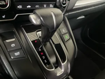 2020 Honda CR-V - image 28