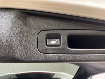 2020 Honda CR-V - image 21