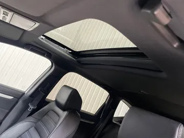 2020 Honda CR-V - image 6