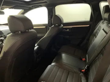 2022 Honda CR-V - image 11