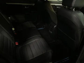 2020 Honda CR-V - image 16