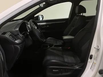 2021 Honda CR-V - image 3