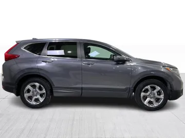 2017 Honda CR-V - image 2