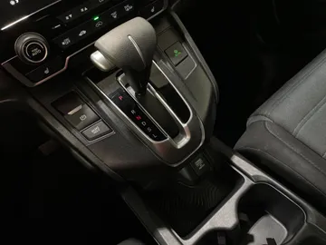 2017 Honda CR-V - image 28