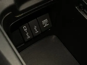 2018 Honda CR-V - image 27