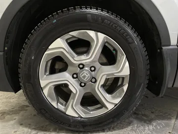 2018 Honda CR-V - image 17