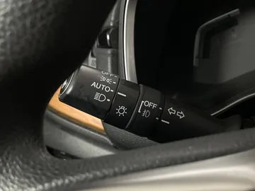 2018 Honda CR-V - image 17