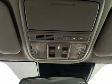 2020 Honda CR-V - image 16