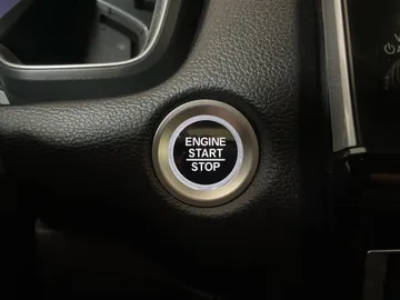 2020 Honda CR-V - image 25
