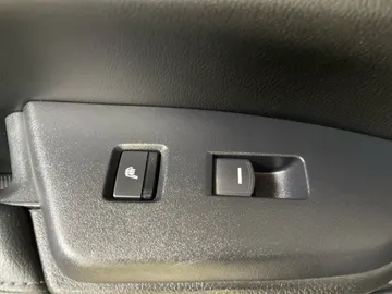 2021 Honda CR-V - image 28