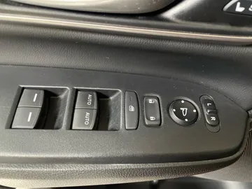 2022 Honda CR-V - image 26