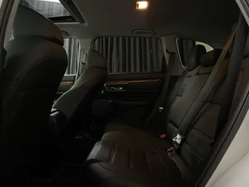 2020 Honda CR-V - image 16