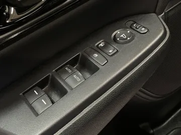 2021 Honda CR-V - image 25