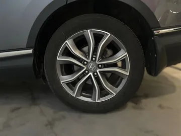 2020 Honda CR-V - image 19