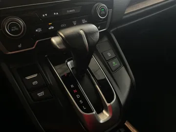 2020 Honda CR-V - image 33