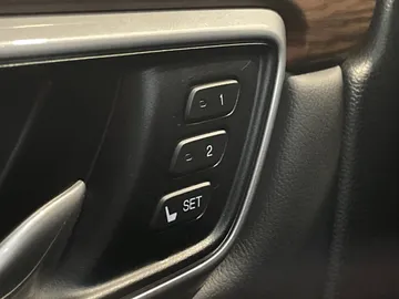 2020 Honda CR-V - image 29