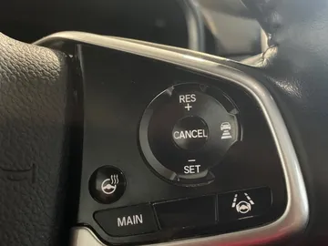 2020 Honda CR-V - image 30