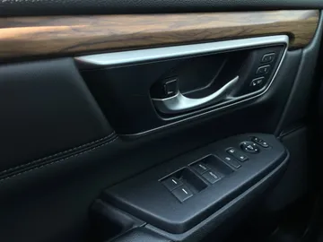 2019 Honda CR-V - image 25