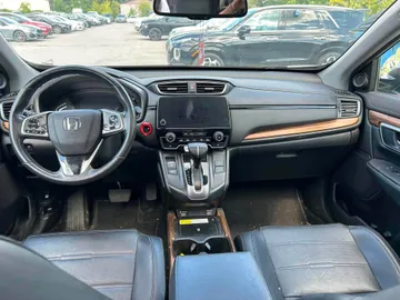 2020 Honda CR-V - image 9