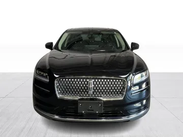 2022 Lincoln Nautilus - image 9