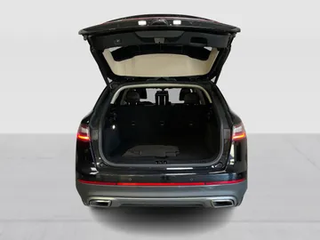 2022 Lincoln Nautilus - image 14