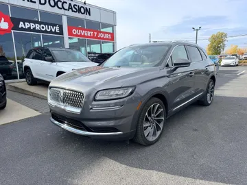 2022 Lincoln Nautilus - image 3