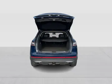 2020 Lincoln Nautilus - image 14
