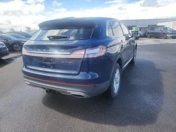 2020 Lincoln Nautilus - image 6