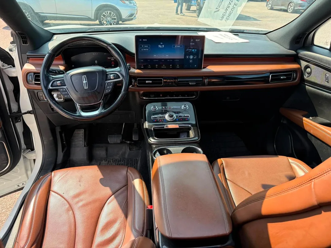 2022 Lincoln Nautilus — photo 8