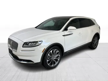 2022 Lincoln Nautilus - image 8