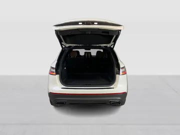 2022 Lincoln Nautilus - image 12